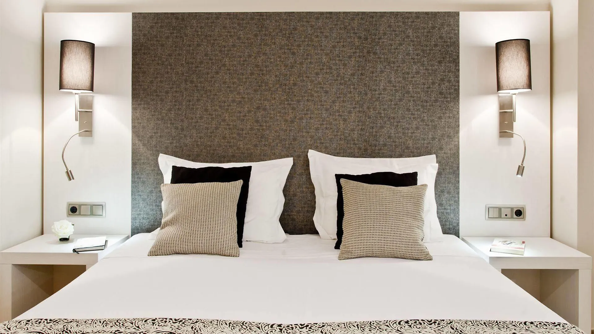 Up Suites Bcn Barcelona 0*,  Spain