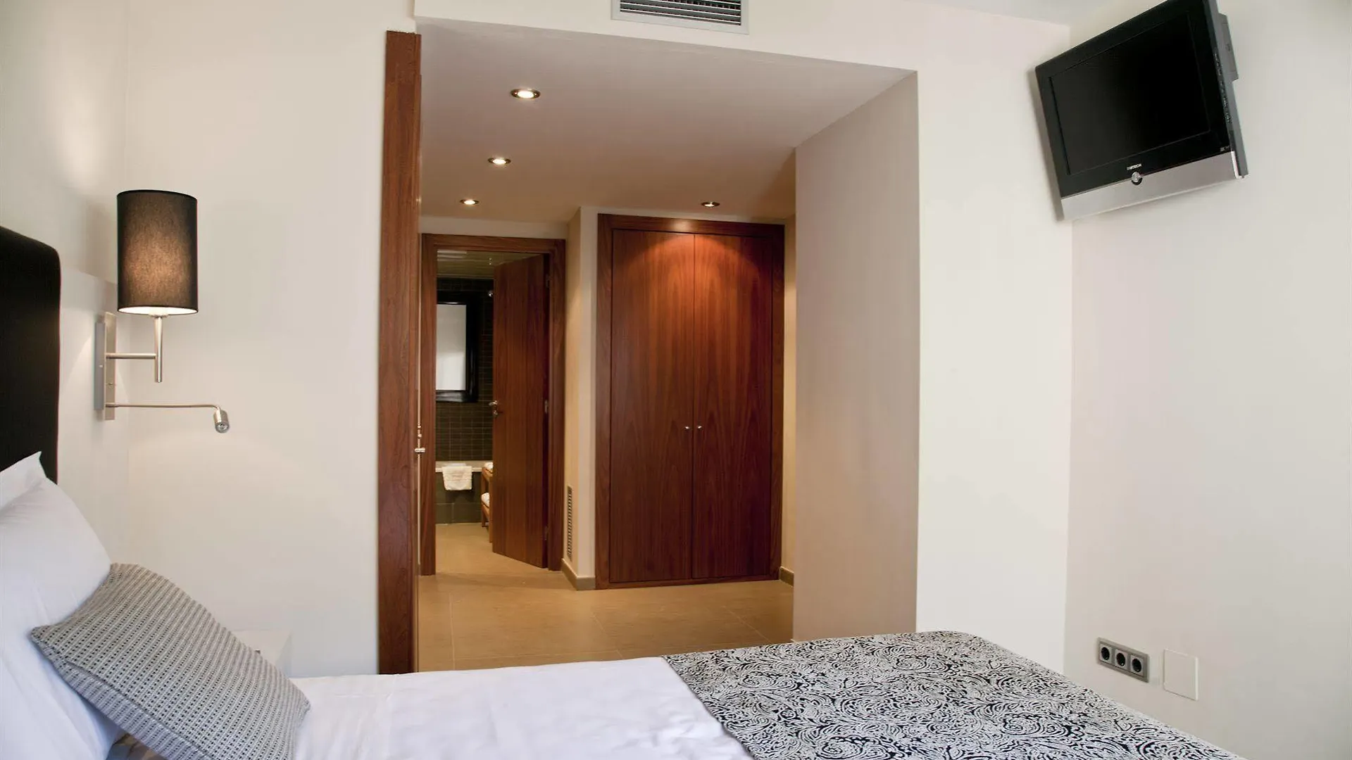 Up Suites Bcn Barcelona